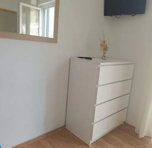 Dragica P A1 Apartment Pasman
